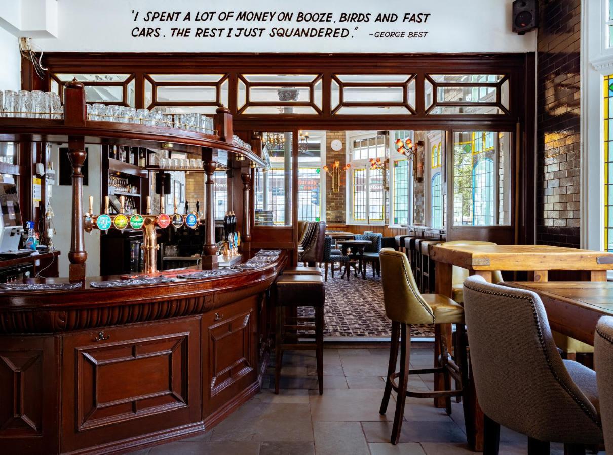 Black Lion Surbiton Exterior photo
